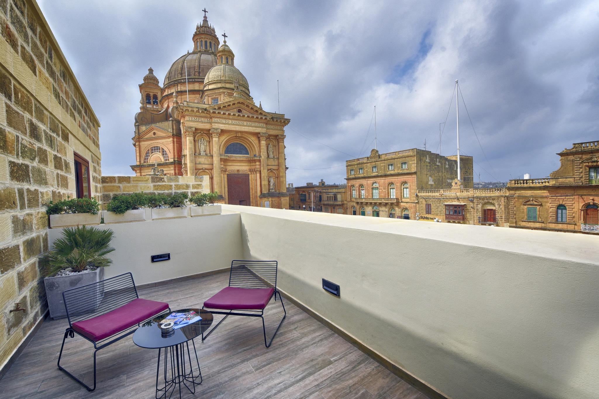 Quaint Boutique Hotel 2*